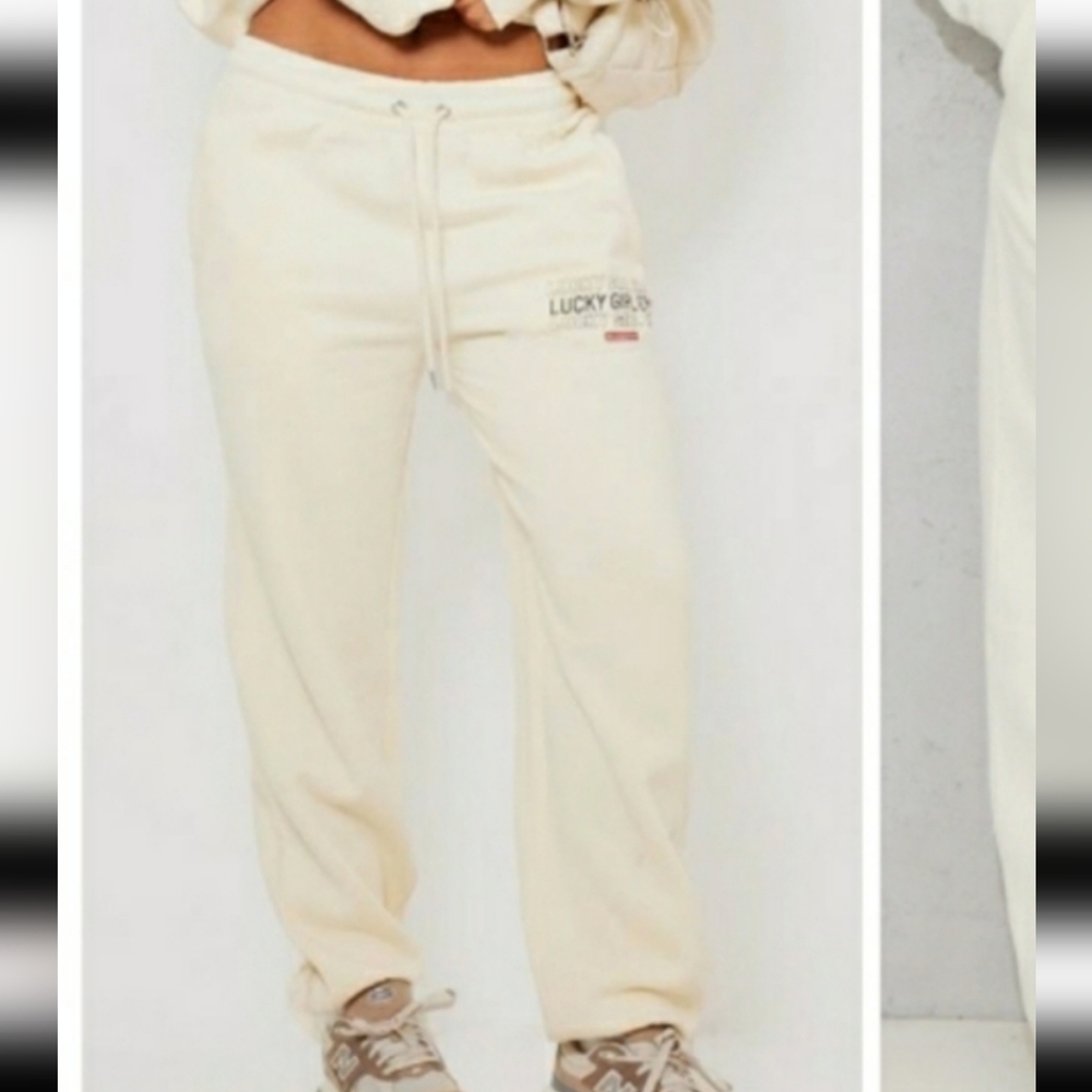 Prettylittlething sweatpants